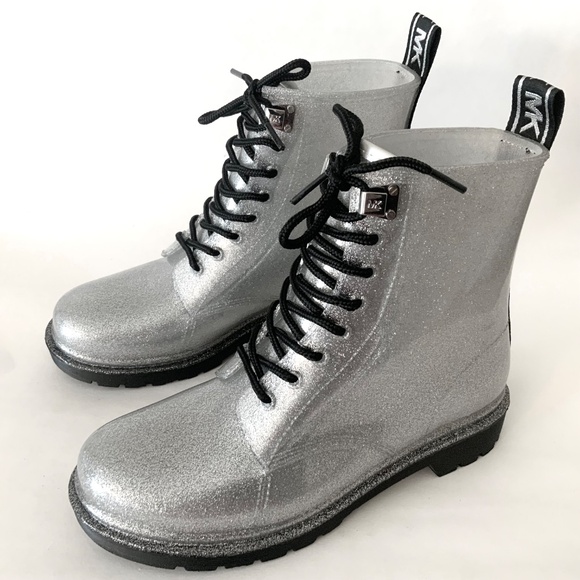 MICHAEL KORS Tavie Silver Logo Tape Lug Sole Lace-Up Rain Bootie Fashion Boots 8 - Picture 10 of 16